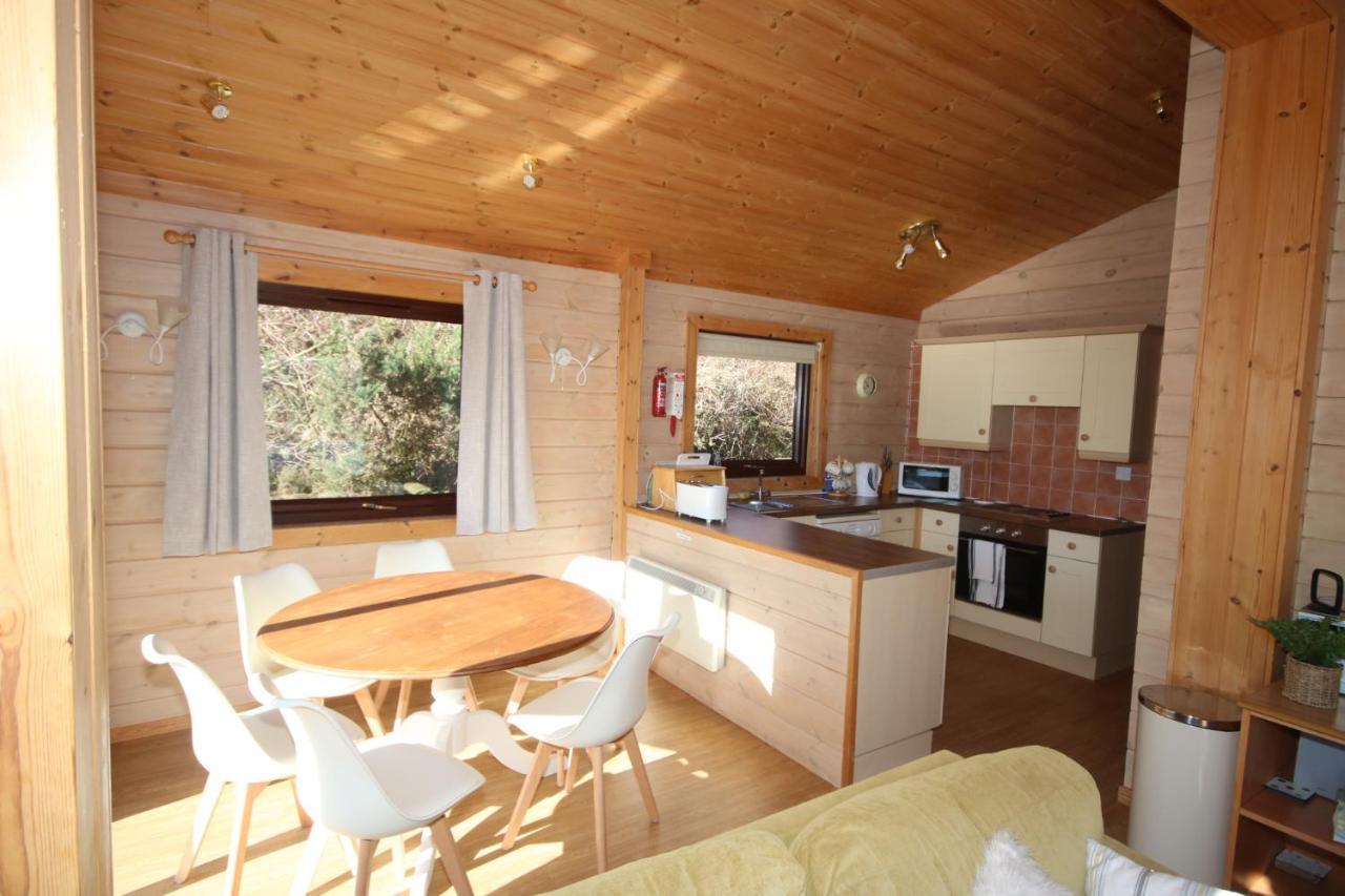 Hartland Hideaway Lodge Woolfardisworthy  Exterior foto